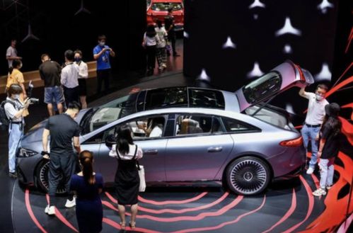 政策頻出利車市復(fù)蘇，深圳車展人氣爆棚推動汽車銷售熱潮